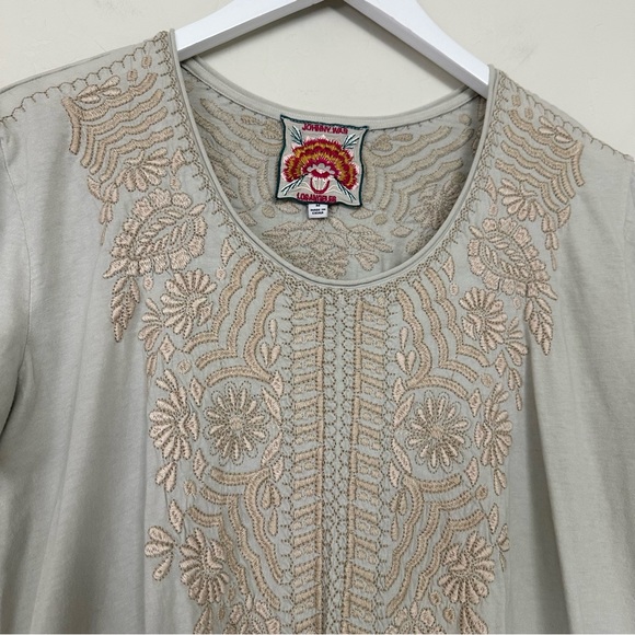 Johnny Was Rita Knot Tie Front Short Sleeve Tee Embroidered Gray Taupe - Picture 6 of 9